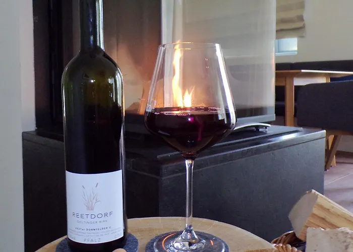 Vakantiehuis Reetdorf Geltinger Birk Kuenstlerkate Eisvogel Nieby (Nieby, Schleswig-Flensburg)